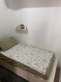 （分類：）位於 。 由 jeannebe 提交（商品編號 1377224402，圖片 1）。簡介： 。