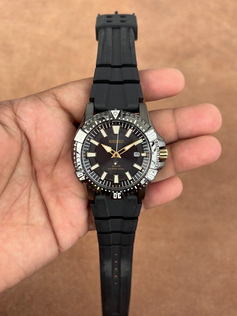 JAM TANGAN PRIA SEIKO PROSPEX SOLAR DIVERS 200m V157 0AS0 SNE373