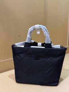 （分類：）位於 。 由 hebbmama 提交（商品編號 1377263575，圖片 1）。簡介： 。