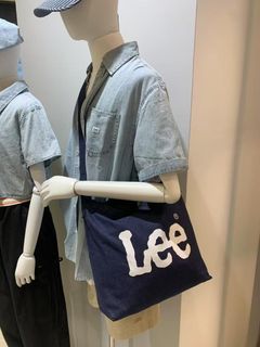 韓國直送🛩🇰🇷Lee帆布兩用袋
🇰🇷精選韓國好物推介🇰🇷

🌼韓國代購優惠$240  2起$230
有量PM

☑️韓國採購代購 ☑️韓國買手當地入貨
✅️韓國🇰🇷專門店/免稅店/官網/outlet購入

已包國際運費✈️64201859308931110