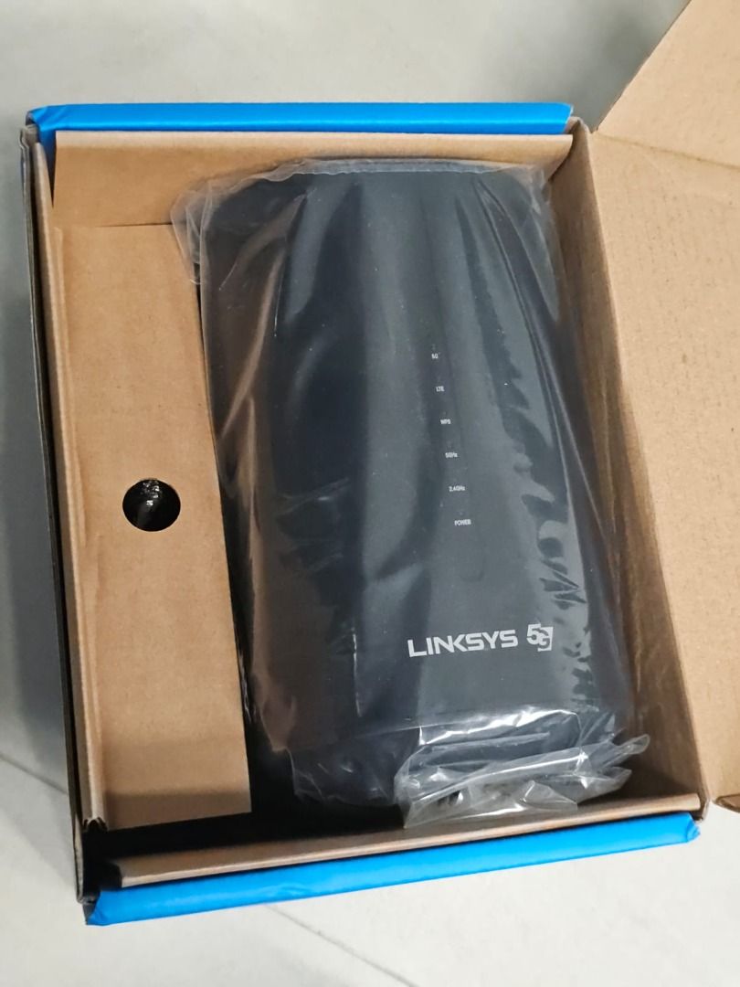 Linksys FGW3000 5G Wi-Fi 6 (AX3000) router (Category: Networking) located in Singapore. Submitted by chapter78 (Listing ID 1377263121, Image 1). Description: Bought this on 11 Jun 2025 to test the 5g connection at my new house. For whatever reason, it doesn't work with my Circle.Life 5g at my new place but work fine at current house, hence selling. 3 years warranty yet to register. - Support to 60+ devices - AX3000 up to 3.0Gbps - Coverage up to 