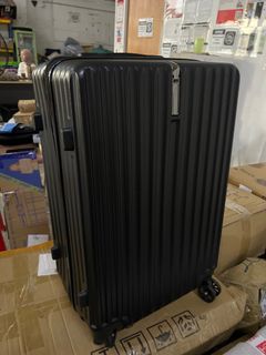 (Category: ) located in . Submitted by chadstone (Listing ID 1377268005, Image 1). Description: .