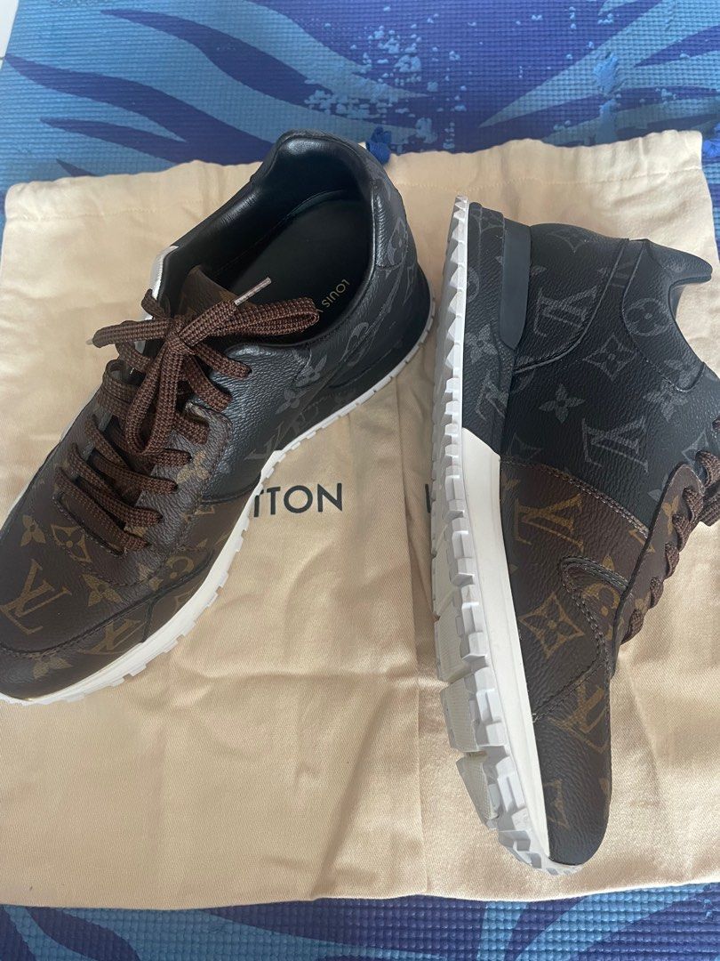 LV snekers (Category: Sneakers) located in Manila. Submitted by wsilbc310 (Listing ID 1377232621, Image 3). Description: size 8 euro 40.