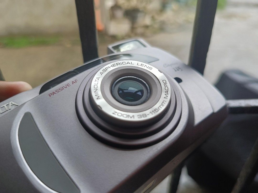 Minolta Capios 115 film camera (Flash not working) (Category: Cameras) located in Cebu City. Submitted by nicholas758 (Listing ID 1377276886, Image 2). Description: Minolta Capios 115 Film camera All other functions are working tested with dummy film clean optics and viewfinder clean battery compartment uses cr123 battery ⚠️Issue: Flash not working.