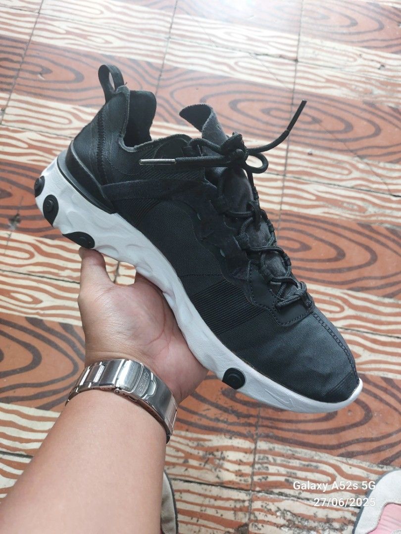 Nike React Element 55 'Black White' Men's Shoes(28 cm) (Category: Sneakers) located in Baguio. Submitted by brand_master (Listing ID 1377293227, Image 3). Description: Authentic Nike React Element 55 'Black White' Men's Shoes Size 10 US/28 cm Slightly used Thick outsole No box No issue In excellent condition.