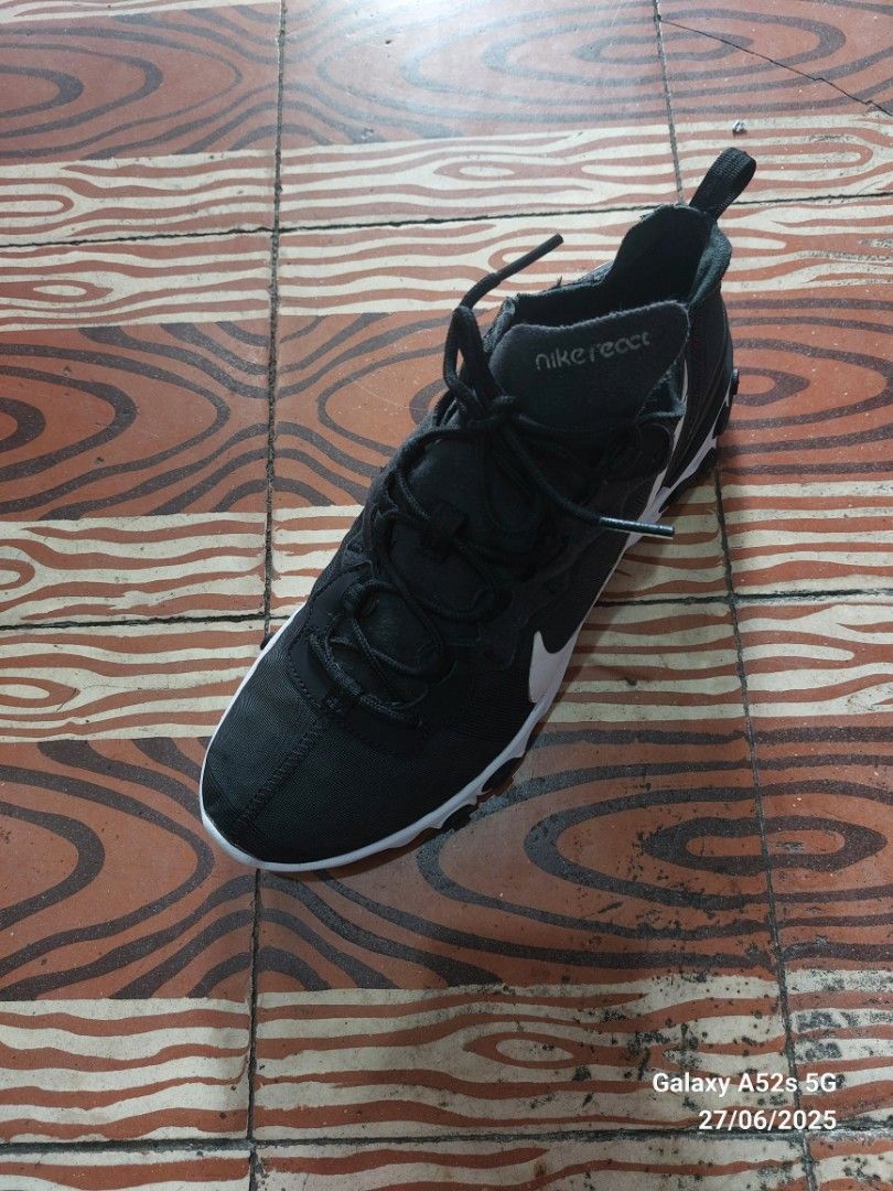 Nike React Element 55 'Black White' Men's Shoes(28 cm) (Category: Sneakers) located in Baguio. Submitted by brand_master (Listing ID 1377293227, Image 2). Description: Authentic Nike React Element 55 'Black White' Men's Shoes Size 10 US/28 cm Slightly used Thick outsole No box No issue In excellent condition.