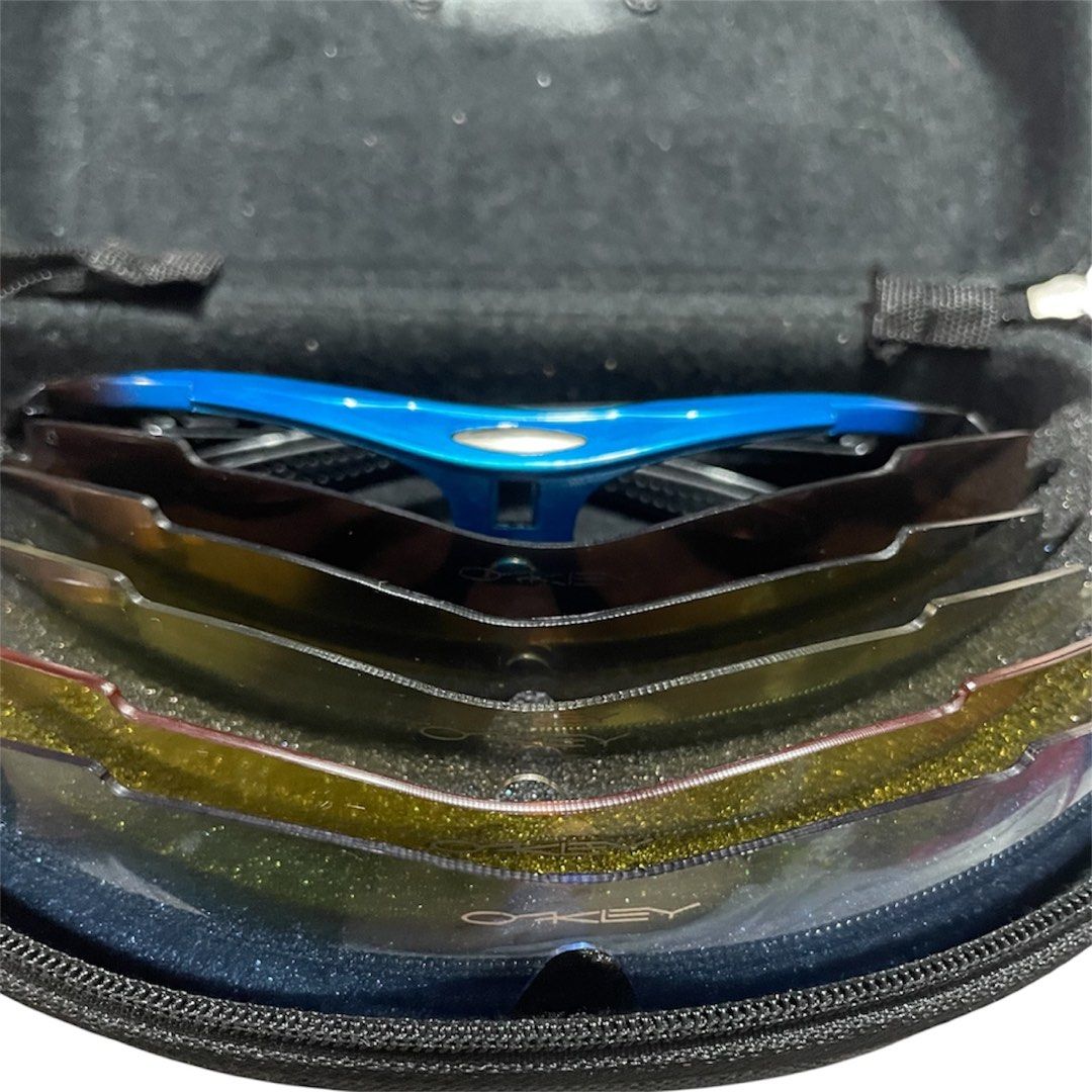 Oakley 5in1 lens shades (Category: Sunglasses & Eyewear) located in Urdaneta. Submitted by castingcouch_ph (Listing ID 1377265409, Image 3). Description: Dm your offer.