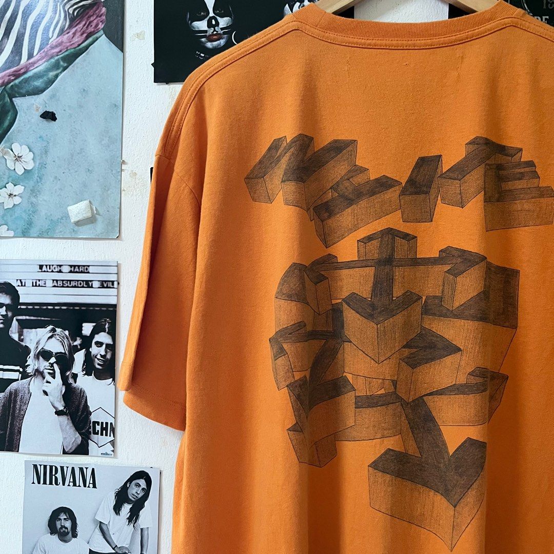 OFF-WHITE RATIONALISM 3D PENCIL (Category: Announcements) located in Pendang. Submitted by shopgrunge (Listing ID 1377353235, Image 2). Description: pit 24.5 / 31 taging shj missing washtag ada complete item legit kondisi mcm baru.