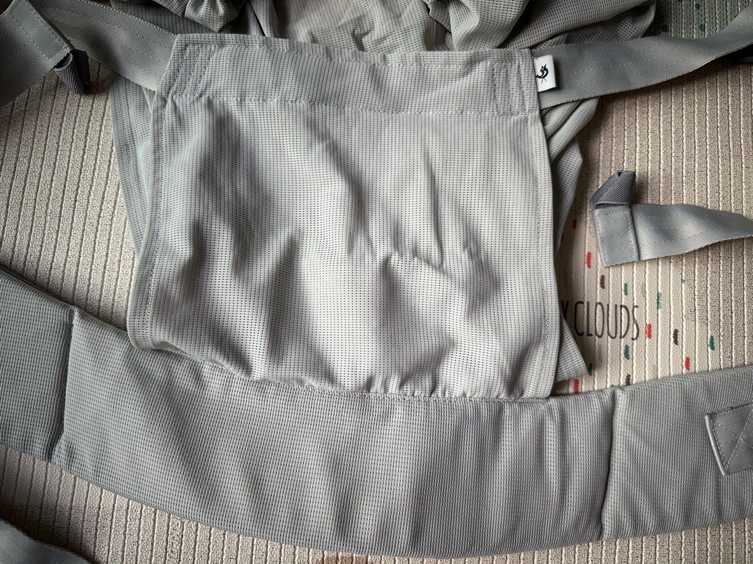 Pognae Baby Carrier - Grey (Category: Carriers & Slings) located in Singapore. Submitted by amoliviasa59342 (Listing ID 1377337607, Image 3). Description: Used only a few times, still in very good condition. All functions are intact and working perfectly..
