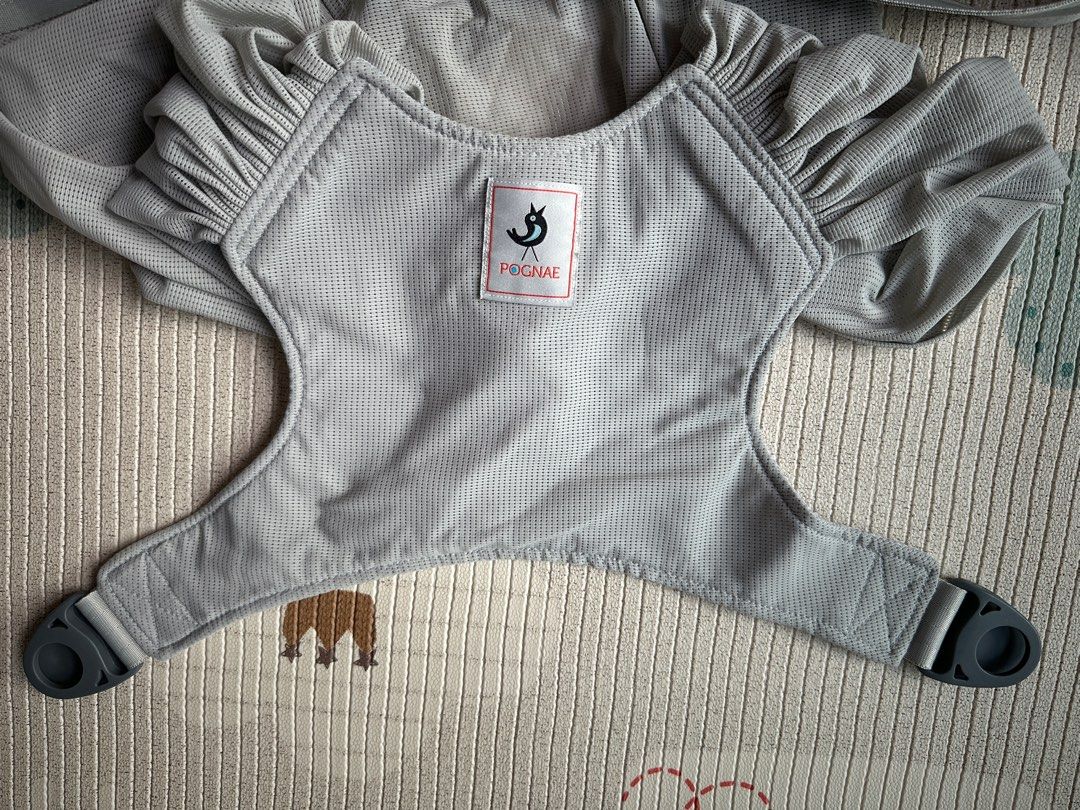 Pognae Baby Carrier - Grey (Category: Carriers & Slings) located in Singapore. Submitted by amoliviasa59342 (Listing ID 1377337607, Image 2). Description: Used only a few times, still in very good condition. All functions are intact and working perfectly..