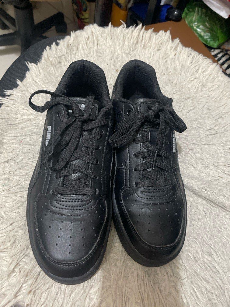 Puma Caven 2.0 Superlogo (Category: Sneakers) located in Manila. Submitted by froee (Listing ID 1377271955, Image 2). Description: US 6 Papasang like new Crease lang talaga 3 na beses lang nasuot 4k nabili Like new Only crease is the flaw 3 times worn Bought 4,000 Negotiable Just send a DM.