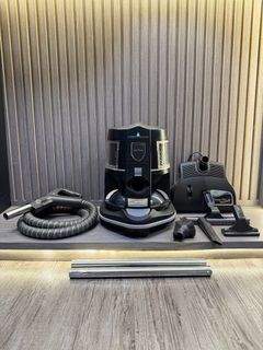 (Category: ) located in . Submitted by preloved_vacuums (Listing ID 1377213946, Image 1). Description: .