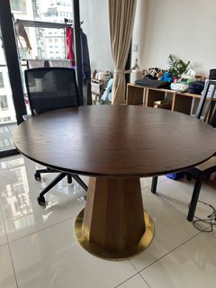 (Category: ) located in . Submitted by royaldolphin.8bb30e (Listing ID 1377212626, Image 1). Description: .