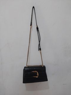 (Kategori: ) berada di . Dikirim oleh anisaoctavia95 (ID iklan 1377280378, Gambar 1). Deskripsi: .