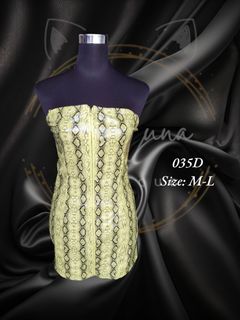 (Category: ) located in . Submitted by ohlunaboutique (Listing ID 1377369242, Image 1). Description: .
