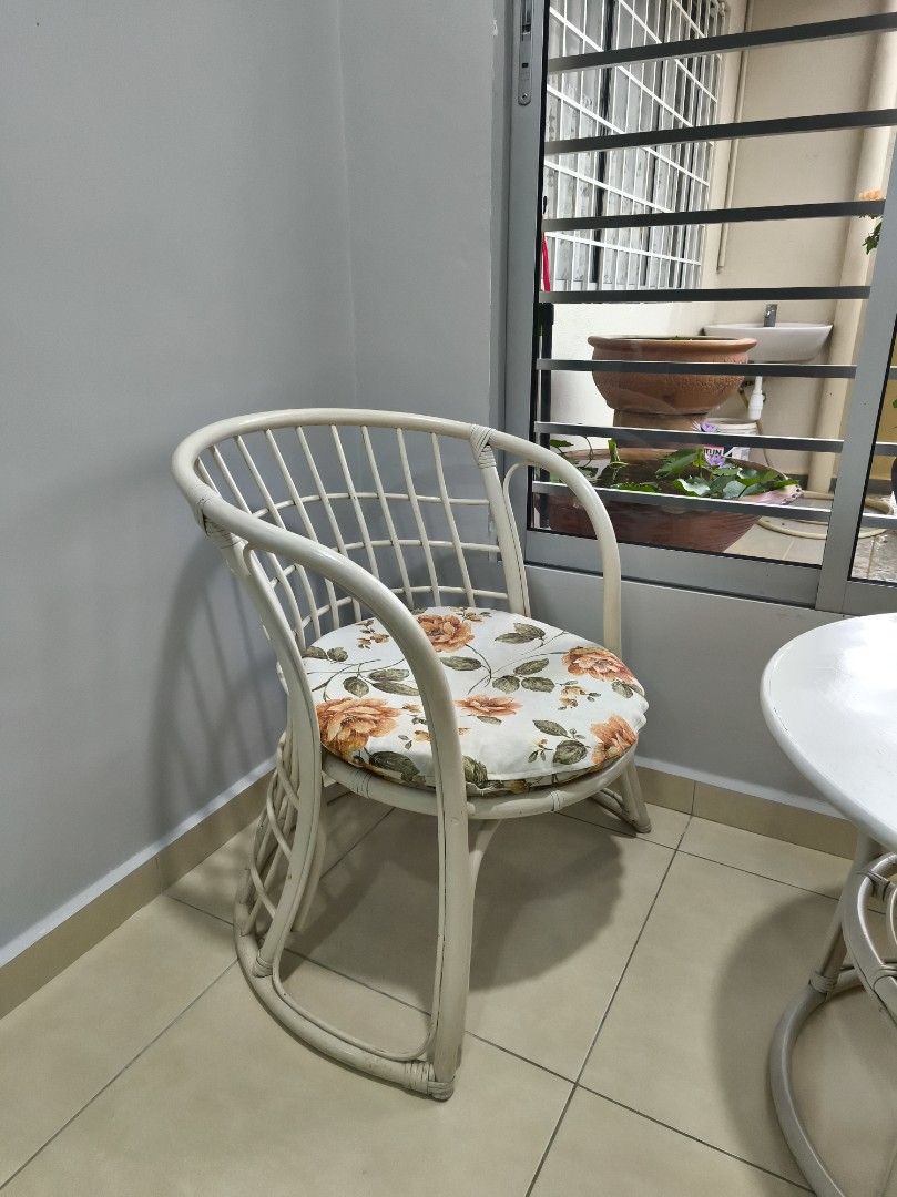 Solid Rattan Coffee Table Set (Category: Tables & Sets) located in Kuala Lumpur. Submitted by lilachydrangea (Listing ID 1377238739, Image 3). Description: Solid Rattan coffee table with 2 arm chairs. Creamy white in colour. Condition 9/10 Self pick up ..