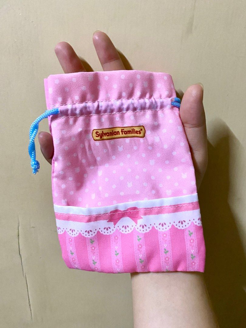 Sylvanian Families Outing Pouch Gachapon (Category: Character Goods) located in Caloocan City. Submitted by plushiestation (Listing ID 1377206103, Image 3). Description: Brand new Sylvanian gacha! Have three of the same design, as pictured 🎀 RFS: duplicates MOP: GCash MOD: Lalamove or J&T feel free to chat if you have questions~.