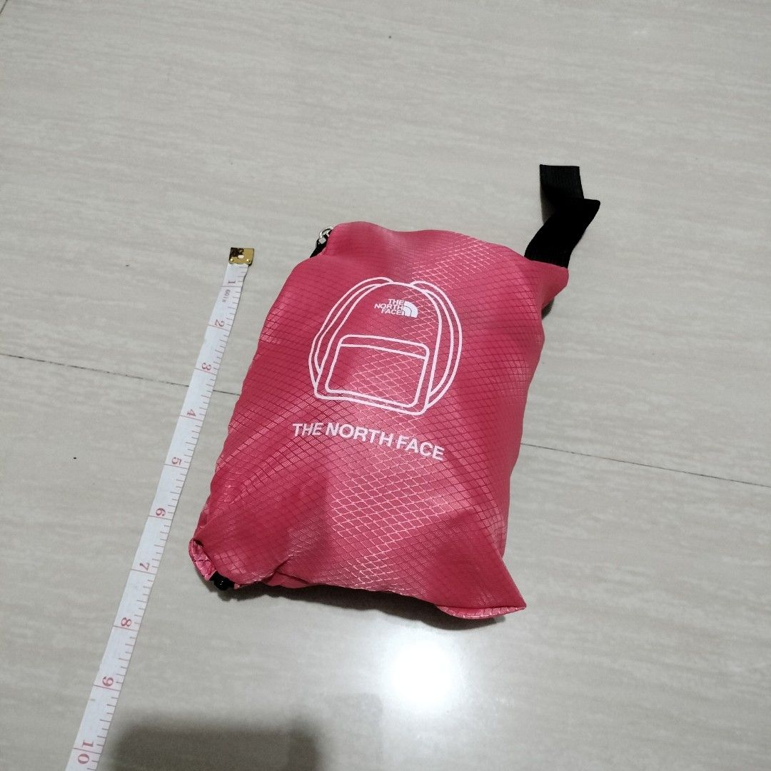 THE NORTH FACE PACKABLE BACK PACK (Category: Backpacks) located in Sariaya. Submitted by social_animalz (Listing ID 1377333229, Image 2). Description: nylon material YKK zip shipping fee is not included.