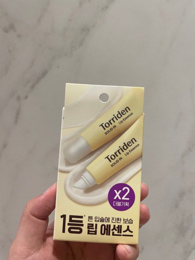 由 love1397s (刊登 ID 1377347313，圖片 1) 提交，位於 高雄市 (Kaohsiung) 的 Torriden 護唇膏2支 (類別：唇部彩妝、保養)，說明：2支一起賣 保存期限2028.3.24。