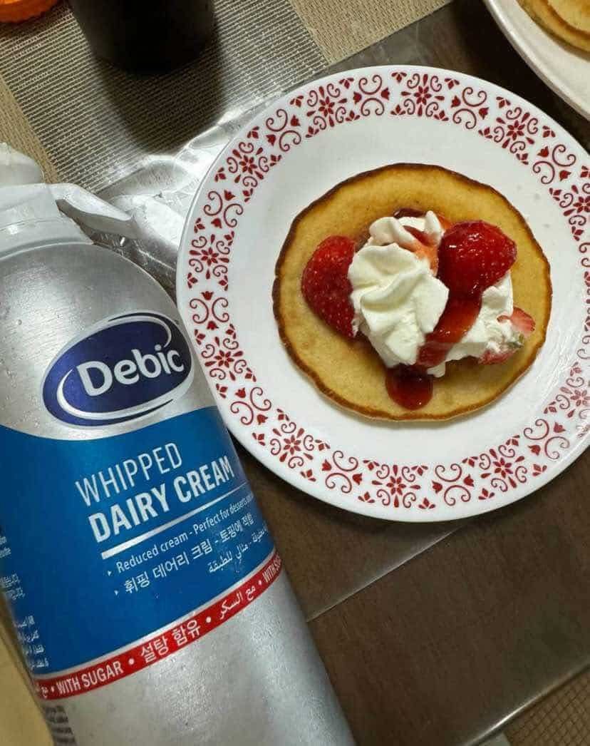 Vb DEBIC WHIPPED SPRAY 700ML (Category: Other Food & Drinks) located in Manila. Submitted by dolorchris69891 (Listing ID 1377342991, Image 2). Description: DEBIC WHIPPED SPRAY 700ML • Per case 6 big bottles na • SRP MARKET: 7700 per box MAS OK PO PAG NIREF MUNA BAGO GAMITIN. UPON OPEN NEED NA RIN IREF OR CHILLER. P290 EACH P950 per case /6inner .