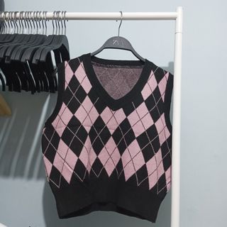 (Kategori: ) berada di . Dikirim oleh dearafashion (ID iklan 1377272175, Gambar 1). Deskripsi: .