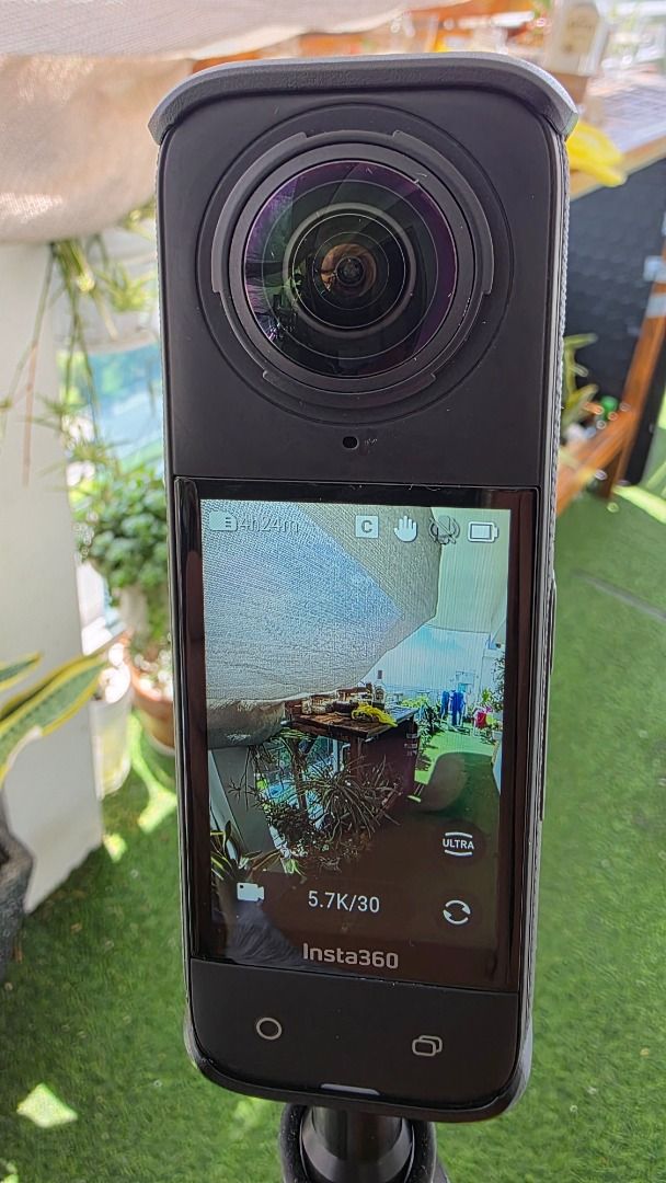 X4 Insta360 (Category: Video Cameras) located in Makati City. Submitted by eduard.angelo (Listing ID 1377223384, Image 3). Description: No issues Cosmetics 9.9/10 (Good Condition) Actual Photo posted📸 No more last priced All buttons are functional Never dropped or bumped ✨️Inclusions: 1 Battery 1 Insta 360 Case 1 insta 360 cloth 1 heat case 1 Charging Cable 1 Insta 360 Pouch RFS :Upgrade to X5 Box and Manuals. NO SD CARD INCLUDED Box ⛩️Location: