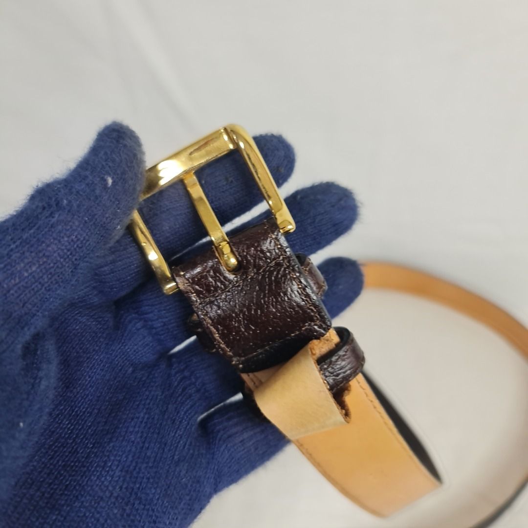 * * Barneys New York - Declutter Sale 001 * * (Category: Belts) located in Quezon City. Submitted by jkr_kenshin (Listing ID 1377384004, Image 3). Description: Pre Loved Authentic Barneys New York Item is used. Boxed and stored for a year Size is posted in the picture Brown C277 95 Made in Italy 38 ______________________________ R E A D C A R E F U L L Y First to pay get the item Price is FIXED No offers will be entertain ________________________