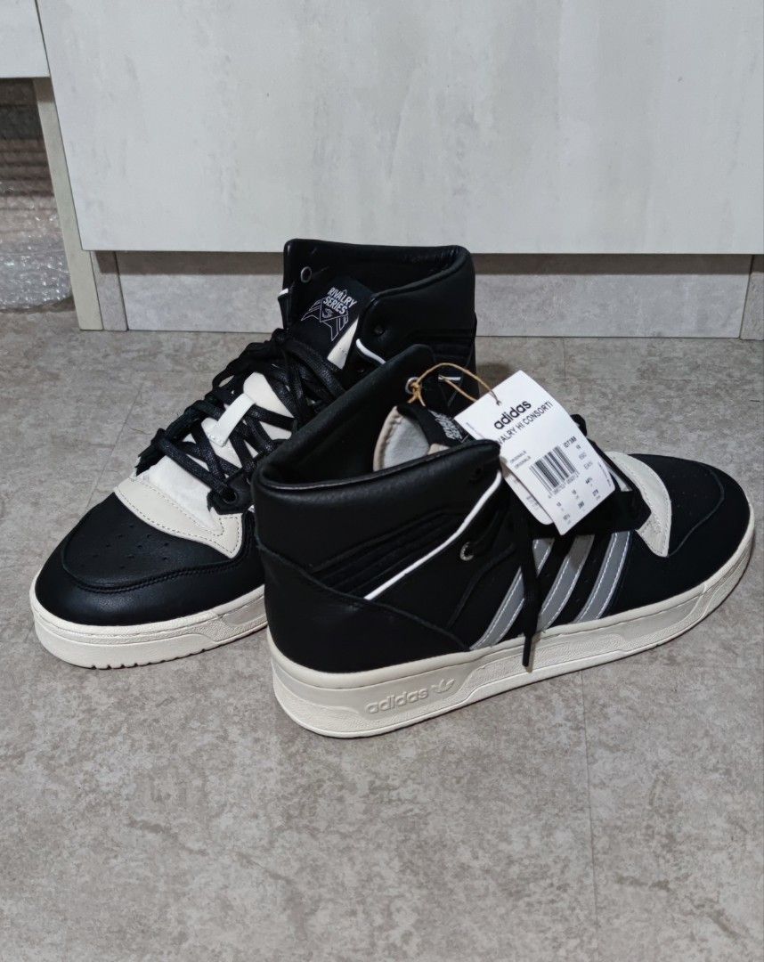 adidas gazelle silver green womens Rivalry High Mens Lifestyle Shoe