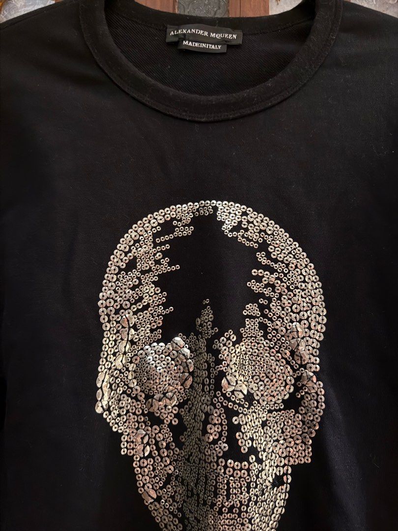 ALEXANDER MCQUEEN Sequin skull embroidered sweatshirt (Category: Luxury Apparel) located in Manila. Submitted by fashion_alpha (Listing ID 1377552505, Image 3). Description: ALEXANDER MCQUEEN Sequin skull embroidered sweatshirt Fits Medium.