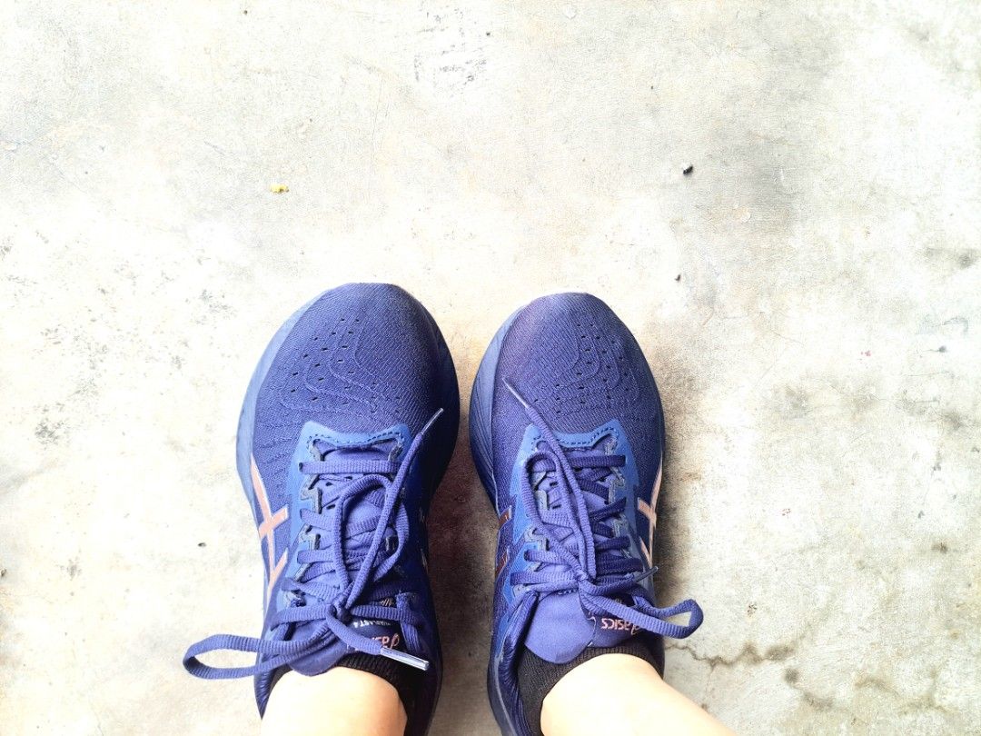 ASICS Novablast 4 (Women) - Blue/Rose Gold (Category: Sneakers) located in Singapore. Submitted by sohlisha (Listing ID 1377390165, Image 1). Description: - ASICS Novablast 4 - Excellent condition - Vibrant blue with rose gold streaks - Well-maintained (mileage: only 22km) - Ready for your next run - I love it but it's a tad too small for me - I need size 40.5.