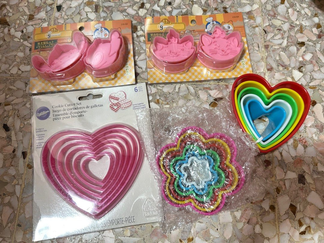 Assorted Cookie Cutter Sets65074074481921110