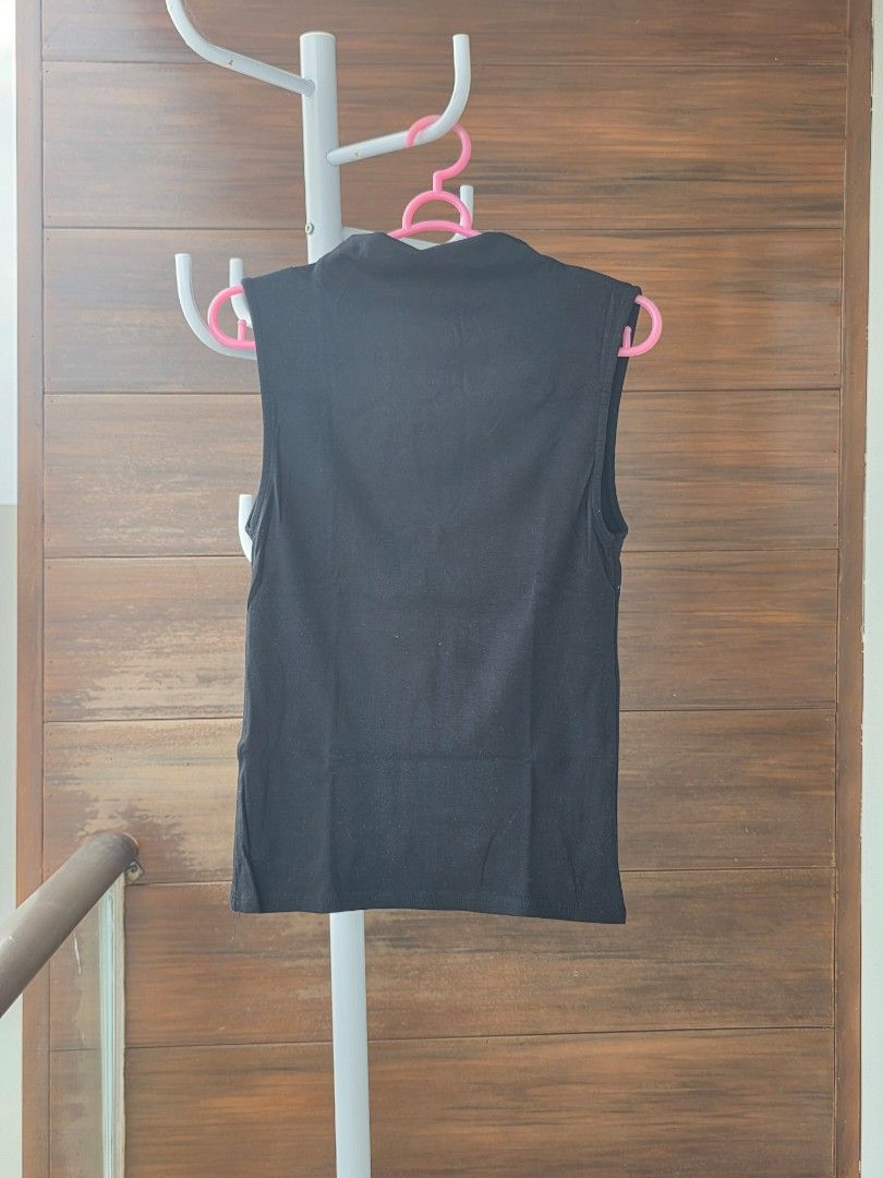 BARGAIN Zara sleeveless tank top ketat, Fesyen Wanita, Pakaian