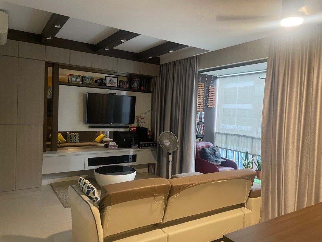 4 Bedroom premium unit- high floor and ready to move in!63227756526849111