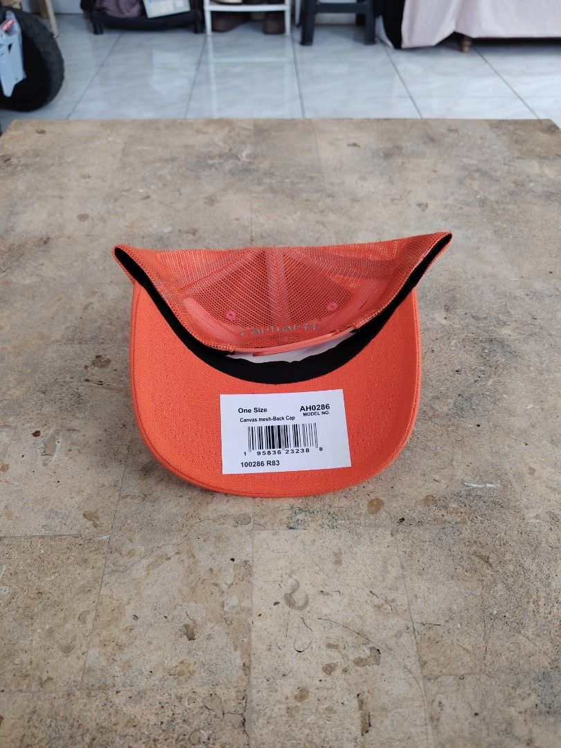 CARHARTT TRUCKER ORANGE (Category: Caps & Hats) located in Quezon City. Submitted by rvco_stuff (Listing ID 1377433862, Image 2). Description: .