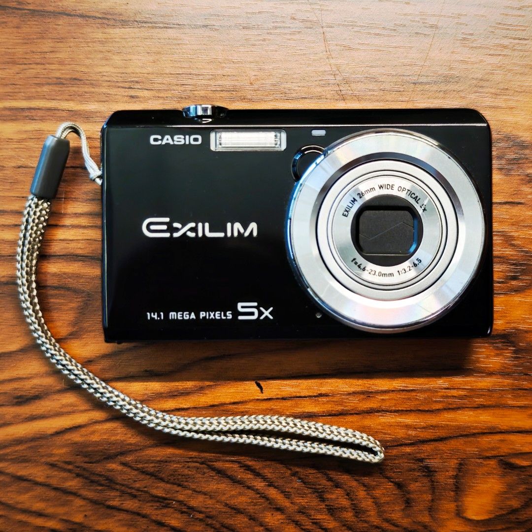 CASIO デジタルカメラ EXILIM EX-Z680 美品 CASIO EXILIM デジタルカメラ EX-Z680 3台セット中古品 CASIO EXILIM