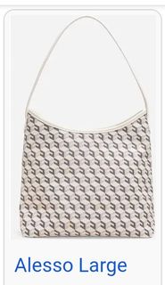(Kategori: ) berada di . Dikirim oleh silvanashop12 (ID iklan 1377432454, Gambar 1). Deskripsi: .