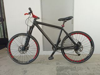 (Category: ) located in . Submitted by kiwicycle (Listing ID 1377449732, Image 1). Description: .