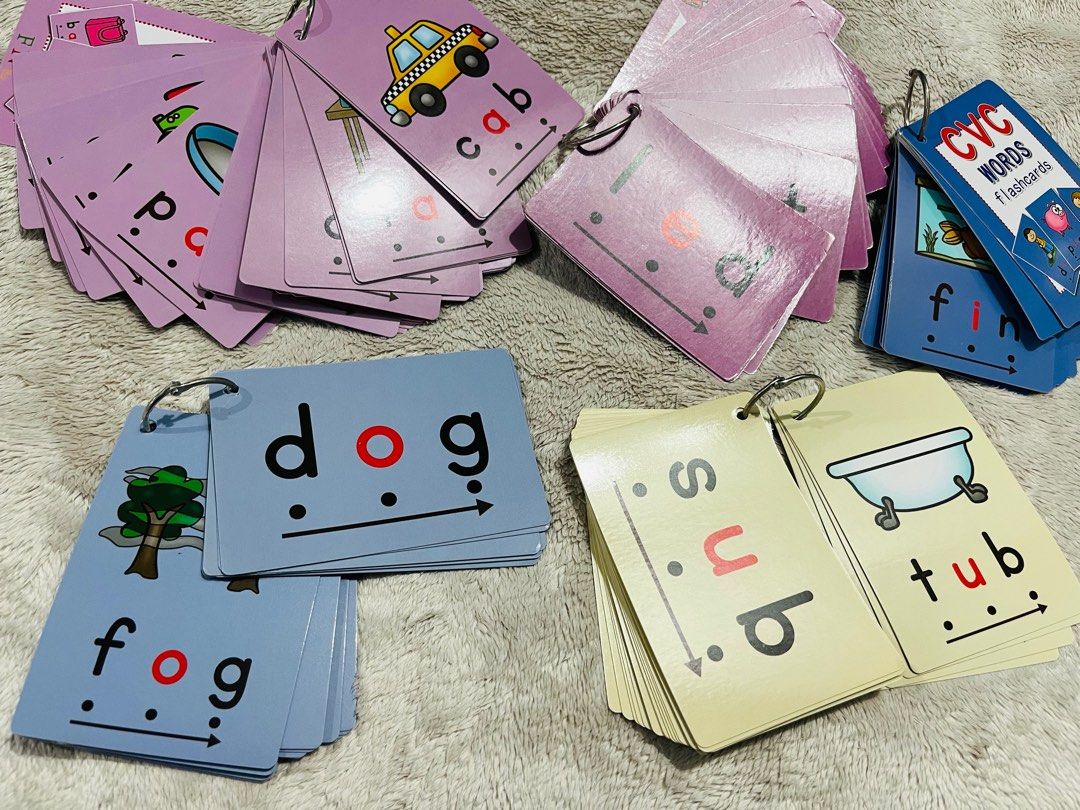 CVC Phonics Flashcards (131 cards) (Category: Educational & Learning Toys) located in General Trias. Submitted by my2littlechaos (Listing ID 1377554937, Image 2). Description: • All items in great condition unless stated✨ • Sold as-is❗️ • Prices are already low - LAST PRICE posted😊 📍General Trias, Cavite 🚚 Delivery via Gogo Express only *Buyer pays for shipping Thank you!💖 .