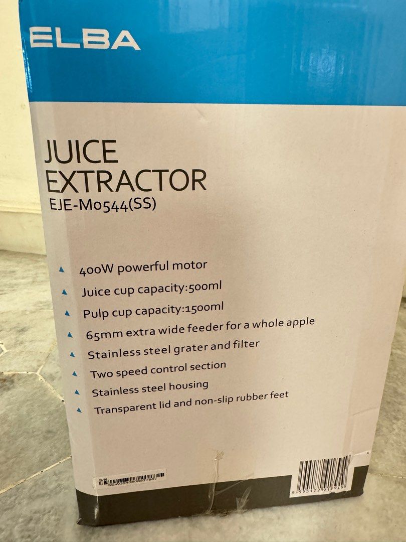 Elba 500L Juice Extractor (Category: Juicers, Blenders & Grinders) located in Kuala Lumpur. Submitted by shanice72 (Listing ID 1377458573, Image 2). Description: Letting it go as I'm moving out of rental house and back to parents’ place. It’s been used only about three times and is in excellent condition. If you're interested or would like more details, feel free to DM! Product Specifications: - Brand: Elba - Type: Centrifugal Juicer - Material: 