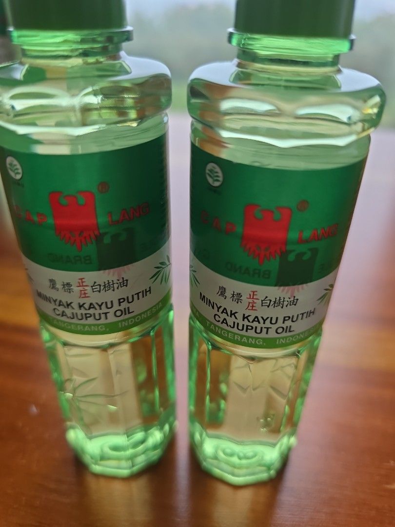 Essential oils (Category: Massage Devices) located in Singapore. Submitted by bablis (Listing ID 1377457753, Image 1). Description: Minyak kayu putih 120 ml ( $15 each) available 2 bottles.