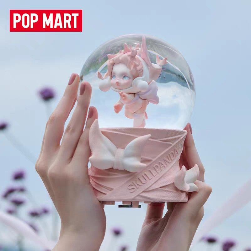POPMART スカルパンダcrystal ball SKULLPANDA 限定1300体 POP MART MEGA α SKULLPANDA 1000% Red Crystal