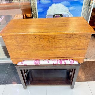 (Category: ) located in . Submitted by benches (Listing ID 1377437529, Image 1). Description: .