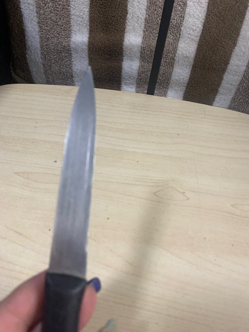 Germany zwilling kitchen/fruit knife (Category: Knives & Chopping Boards) located in Cabanatuan. Submitted by mjluxxejapan (Listing ID 1377546994, Image 2). Description: Fixed price signs of aged approc 8.5” meas Signs of usage matibay branded Ganda ng quality .