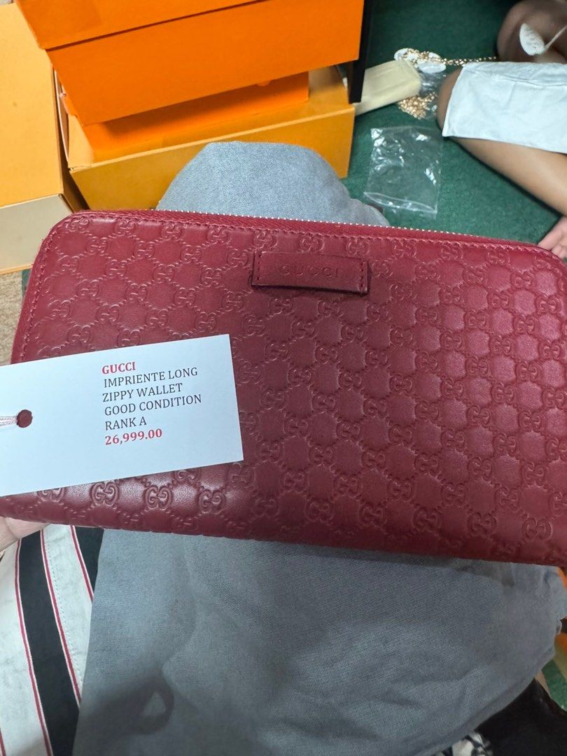 GUCCI IMPRIENTE LONG ZIPPY WALLET (Category: Luxury Bags & Wallets) located in Pasig City. Submitted by _shopbranded (Listing ID 1377524119, Image 1). Description: IMPRIENTE LONG ZIPPY WALLET GOOD CONDITION RANK A SLIGHTLY NEGO.