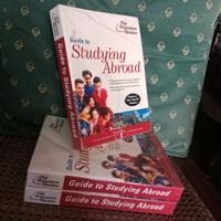 GUIDE TO STUDYNG ABROQD THE PRINCETON REVIEW, Buku & Alat Tulis, Buku ...