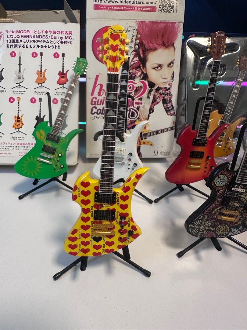 hide Guitar Collection 8個+1個 hide Guitar Collection Official Figure Set: KIBAN Ver.: hide