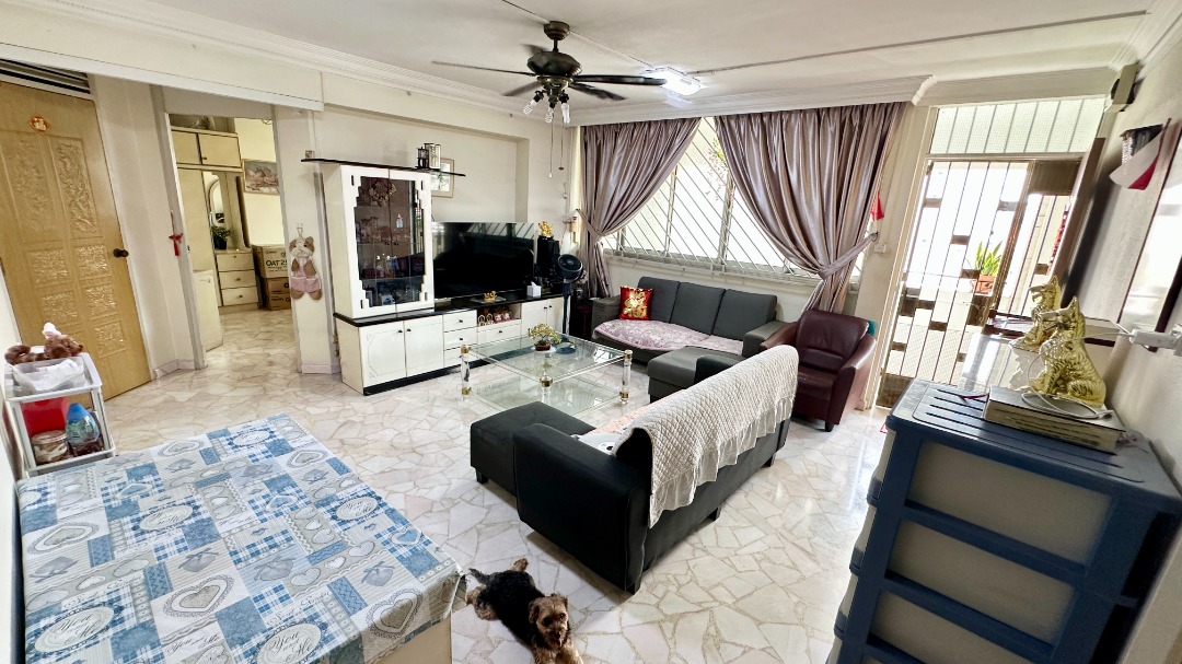 (Category: ) located in . Submitted by aileng5243 (Listing ID 1377421253, Image 1). Description: .