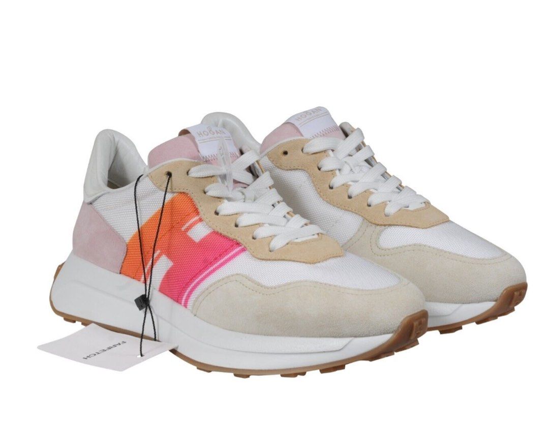 Hogan Hifi suede low-top sneakers (Category: Sneakers & Footwear) located in Cabanatuan. Submitted by amirdecluttersph (Listing ID 1377496005, Image 3). Description: Good as new No box Used only 3 times Made in italy.