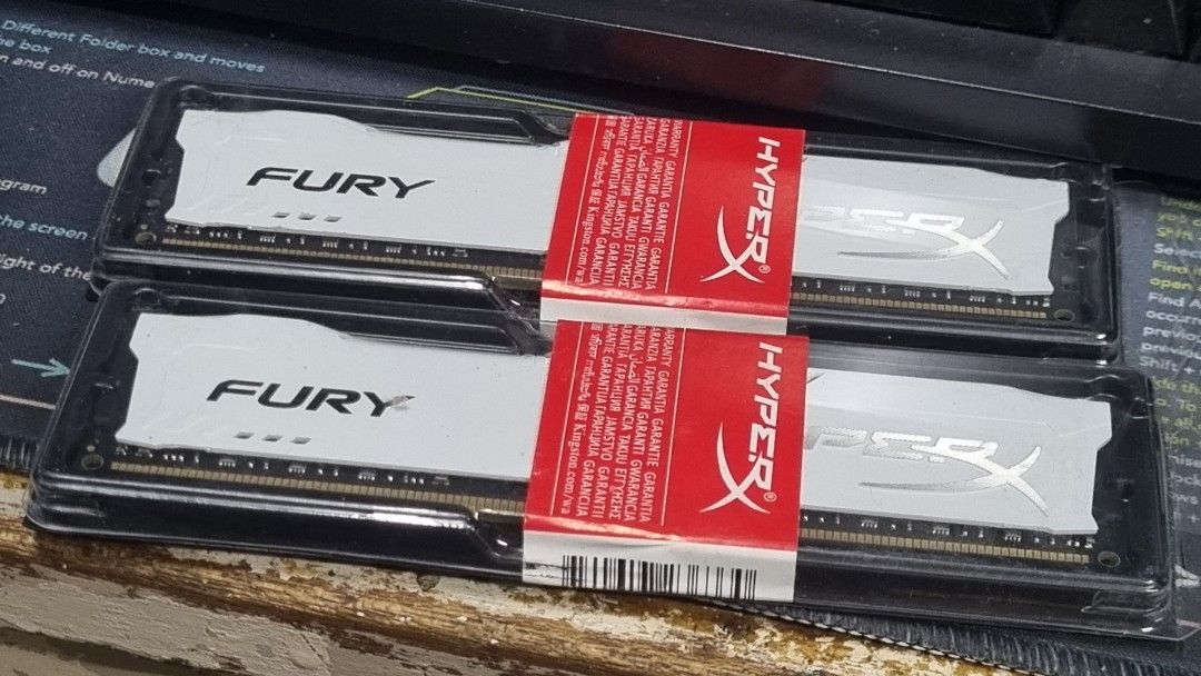 HyperX Fury 8+8gb RAM DDR3 (Category: Computer Parts) located in Taytay. Submitted by imigsledesma (Listing ID 1377460586, Image 1). Description: HyperX Fury DDR3 RAM Runs 1333mhz Working 1.2v.