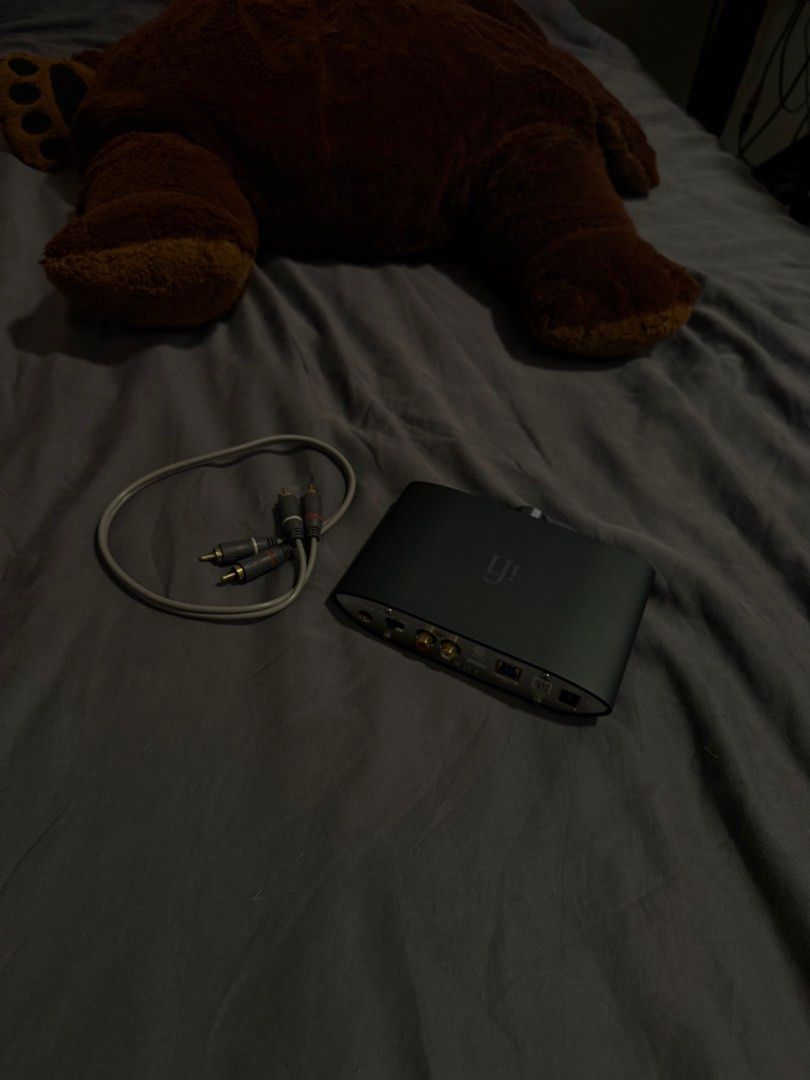 iFi Zen DAC V2 with RCA cable (Category: Other Audio Equipment) located in Singapore. Submitted by ianzzyy (Listing ID 1377553772, Image 2). Description: iFi Zen DAC V2 with the RCA cables it came with Used for speaker setup for a couple of months everything works perfectly Comes with a AUX 3.5mm to Unbalanced converter.